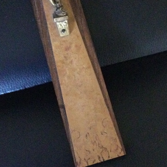 Wood cross and Brass - Picture 6 of 10